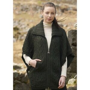 Aran Crafts Batwing Jacket Celtic Knot Zipper Pull Funnel Neck Poncho Green S/M